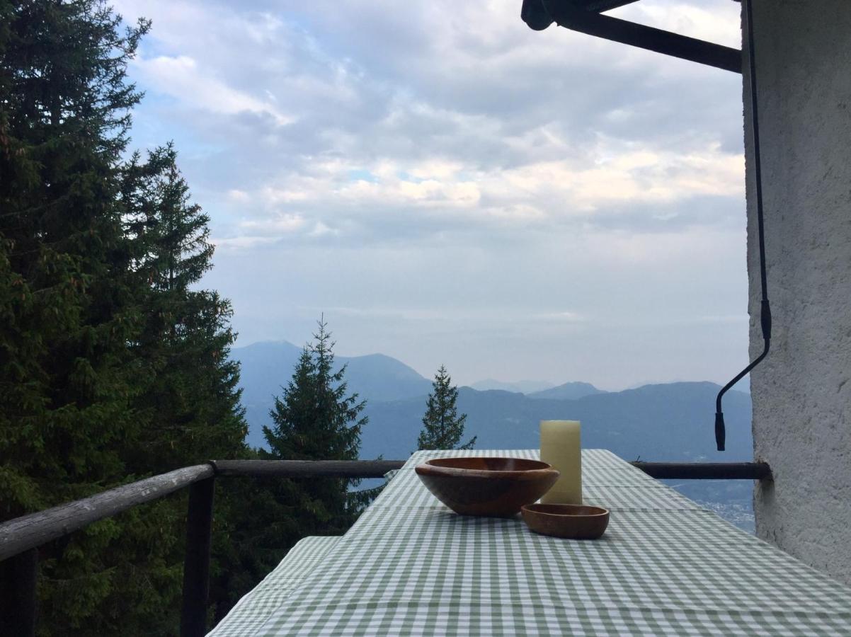 Do-Minus Mountain Cottage&mini spa Monte Carasso Esterno foto