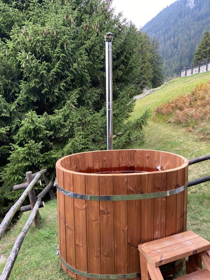 Do-Minus Mountain Cottage&mini spa Monte Carasso Esterno foto