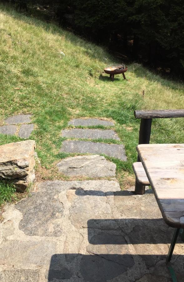 Do-Minus Mountain Cottage&mini spa Monte Carasso Esterno foto